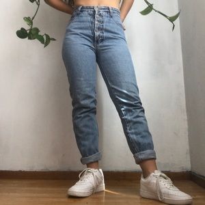 Vintage 25” waist mom jeans